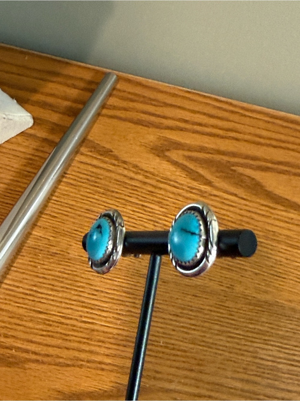 Vintage Navajo Sterling Silver Turquoise Earrings Native American Studs 6 grams - Picture 7 of 15